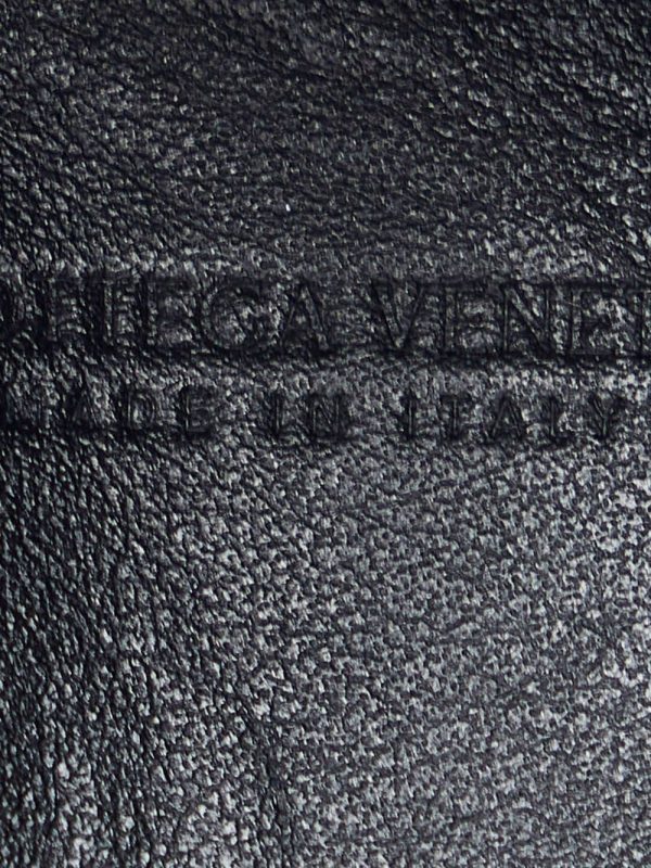 Bottega Veneta   mini Intrecciato Cassette bucket bag - Image 5