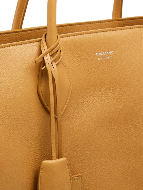 Ferragamo logo-print leather tote bag - Image 5