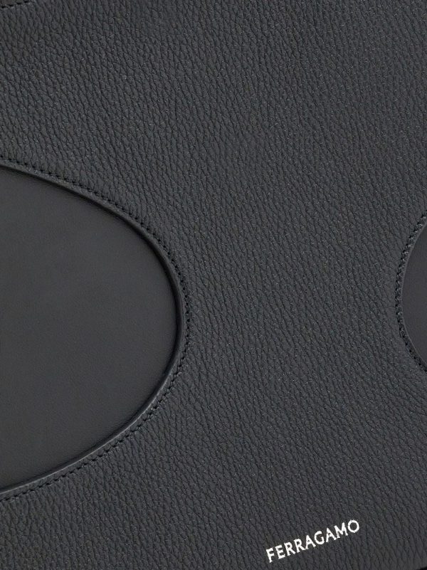 Ferragamo cut-out detailing leather clutch bag - Image 5