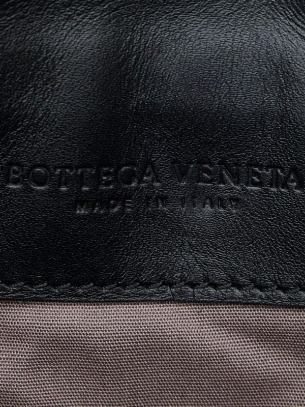 Bottega Veneta   Intrecciato zipped clutch - Image 6
