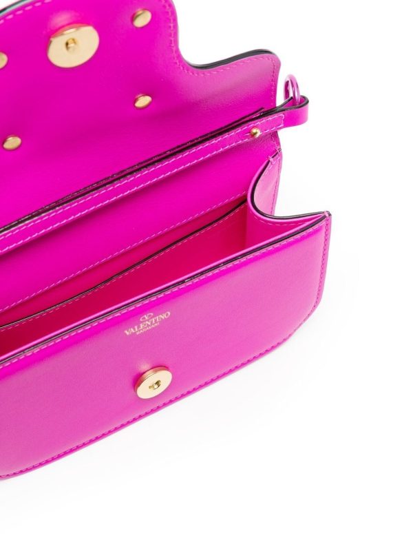 Valentino Garavani Locò logo-plaque shoulder bag - Image 6