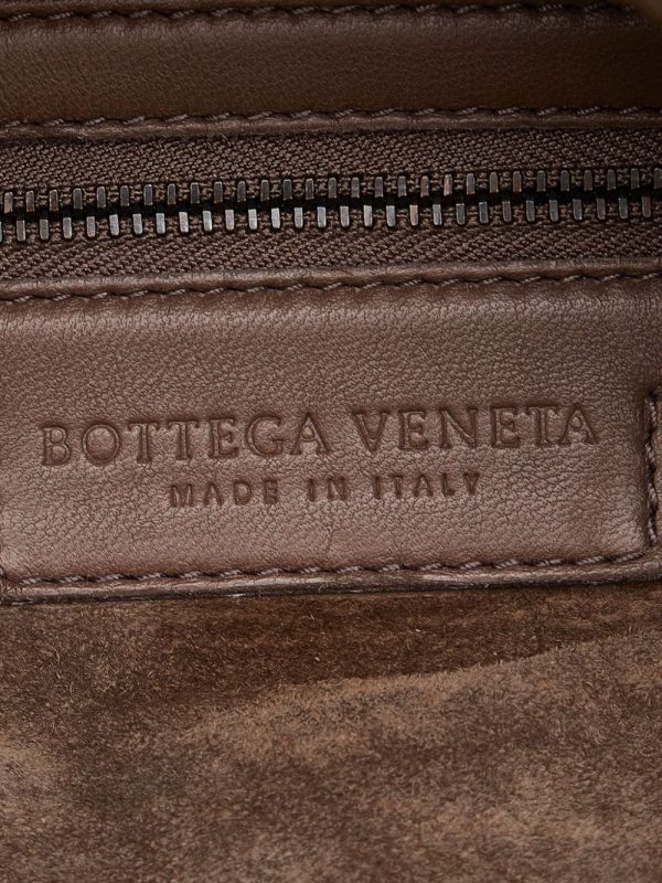 Bottega Veneta  - Intrecciato Montaigne leather handbag - Image 6