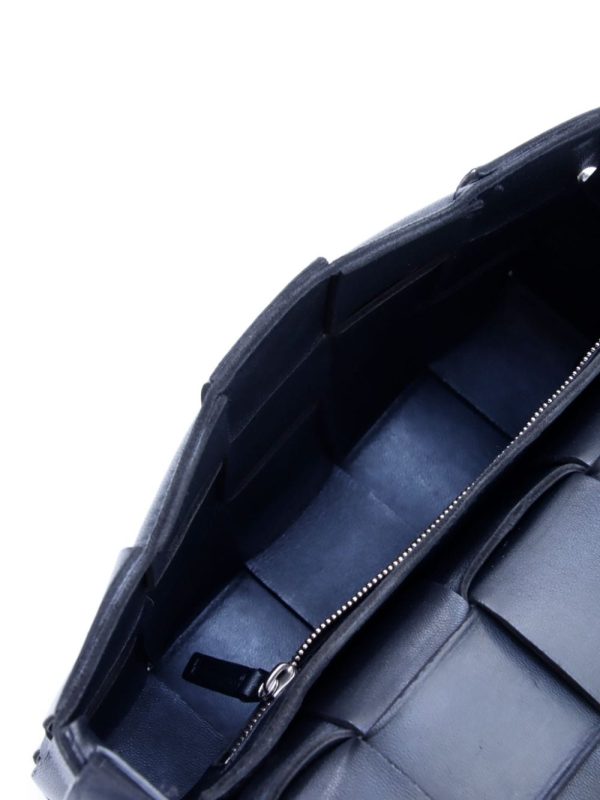 Bottega Veneta   2010s-2020s Cassette shoulder bag - Image 6