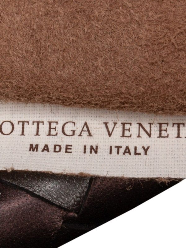 Bottega Veneta   The Lauren 1980 clutch bag - Image 7