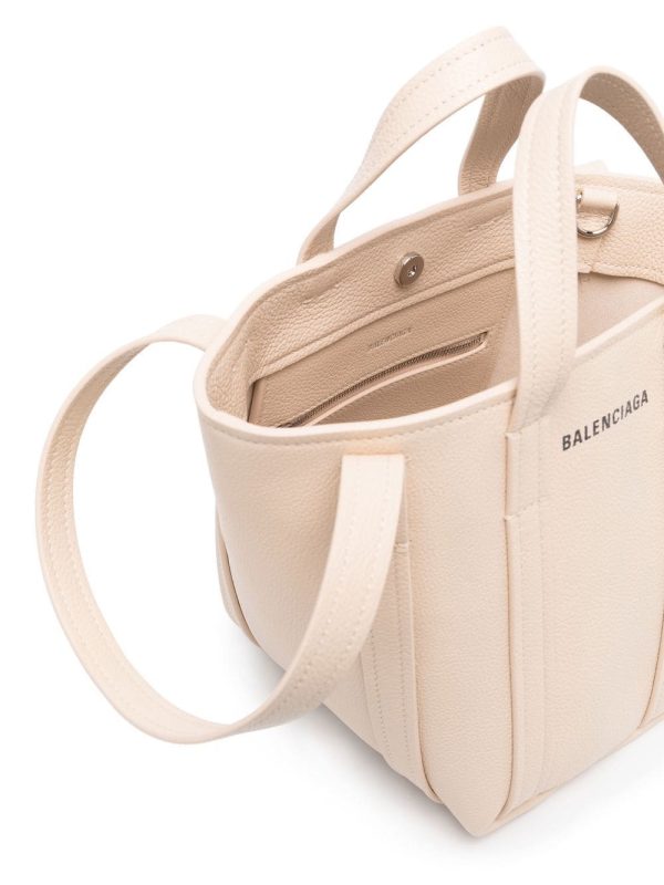 Balenciaga Everyday XS North-South tote bag - Image 6